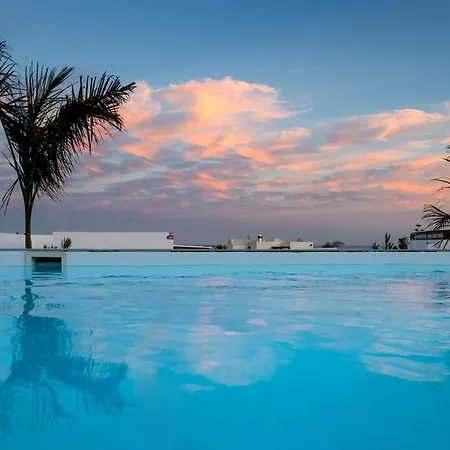 Gadea - Vipvipvillas 플라야블랑카