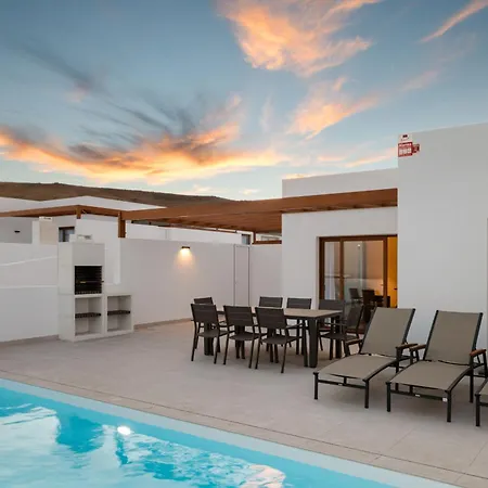 Gadea - Vipvipvillas 别墅